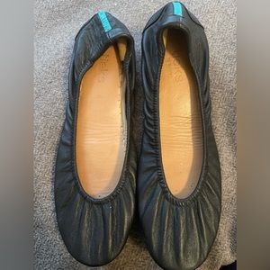 Tieks - GUC - Black Patent
